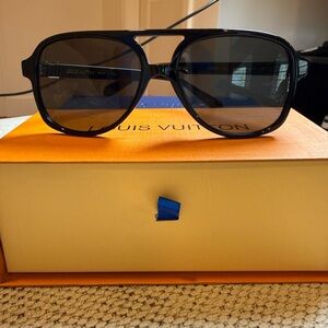 Louis Vuitton Black Sunglasses with Dark Smoke Lenses